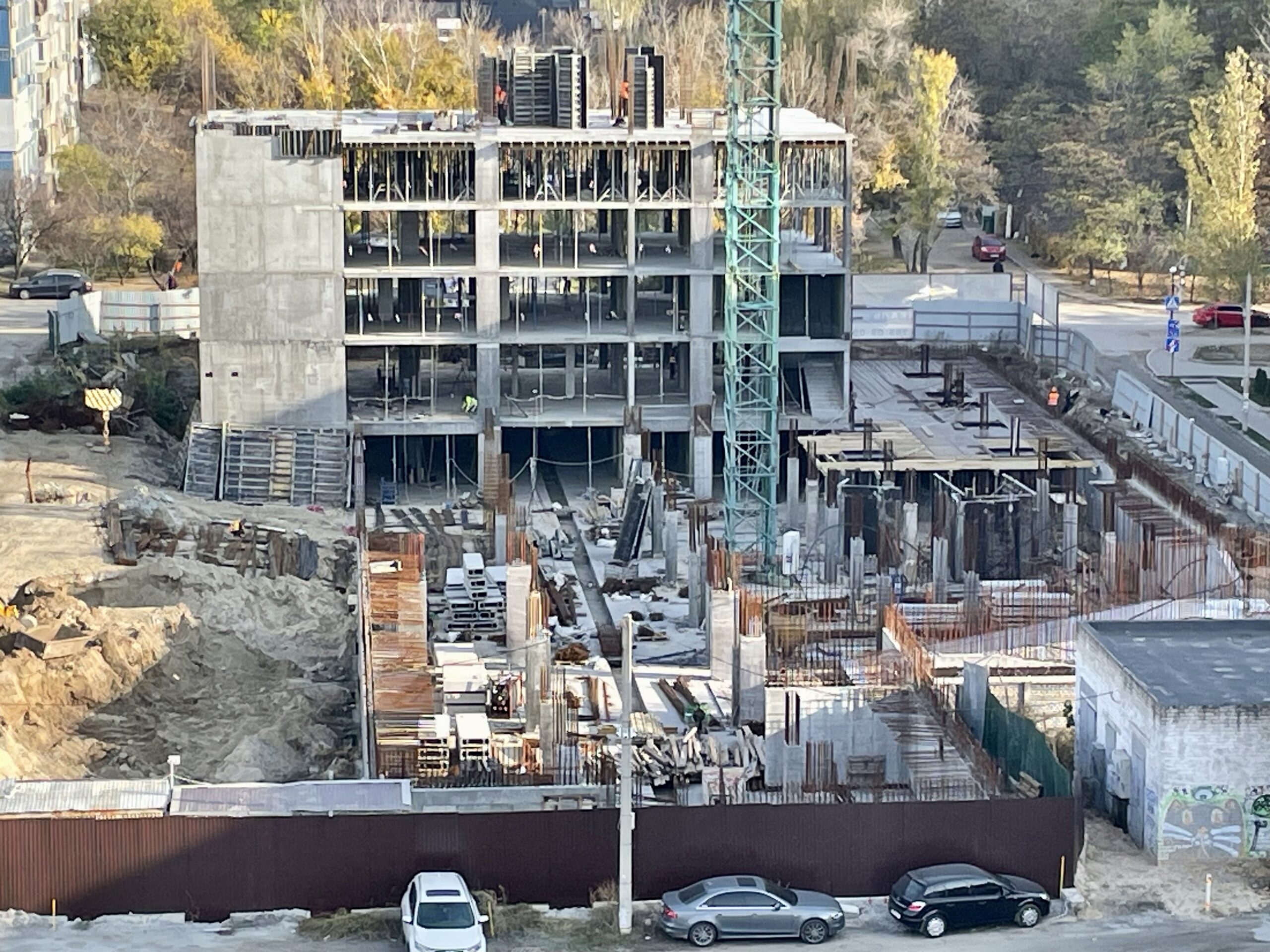 Жовтень  2025